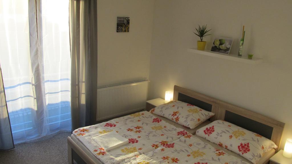 Penzion Na Kopci Vresina Room photo